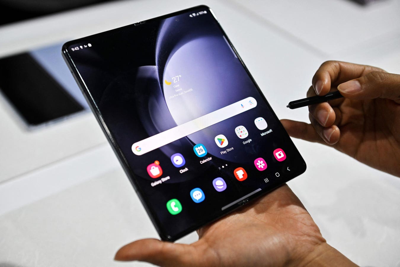 "Samsung Galaxy Z Fold 6: Leaked Design, Specs, and Rumors"
