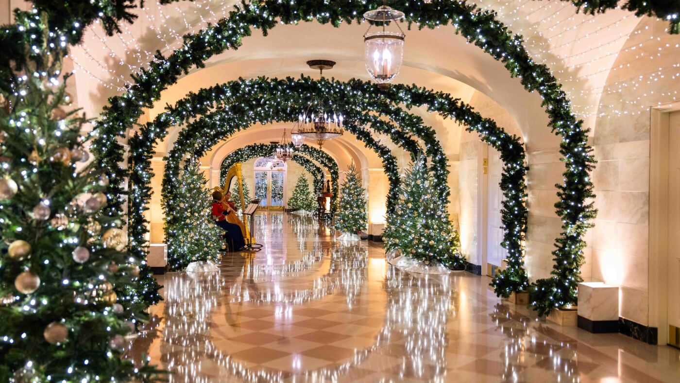 Featured image for Biden's Final White House Christmas: A Celebration of Peace and Light