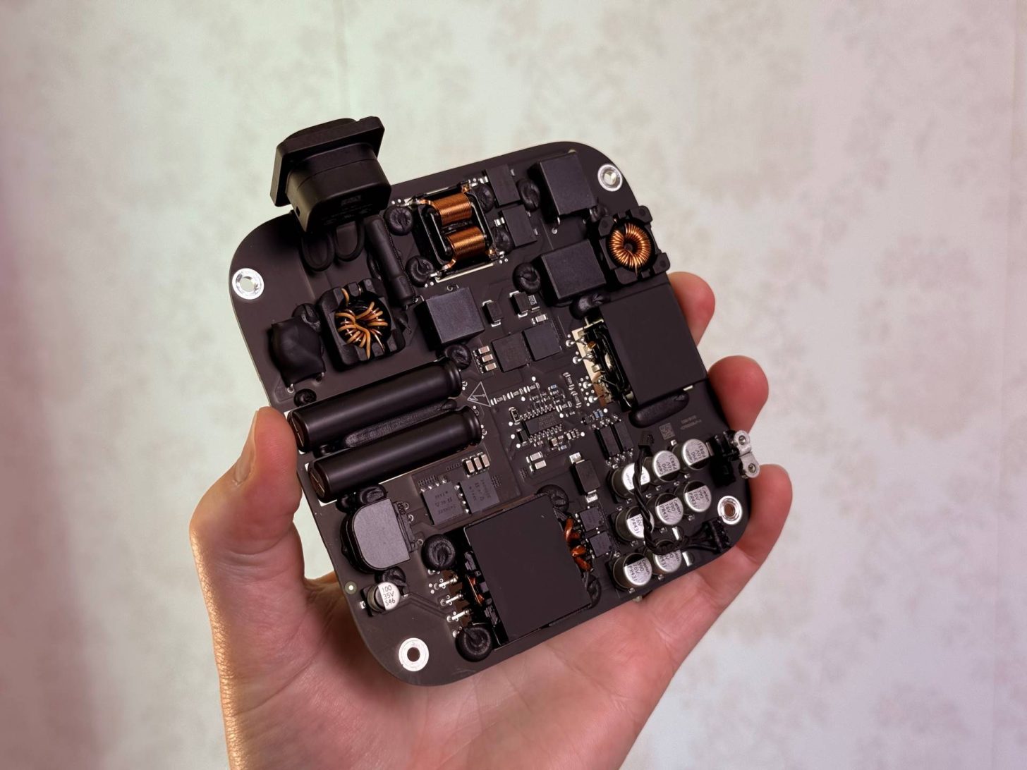 Featured image for Apple's Mac Mini M4: Design, Deals, and Upgrade Insights