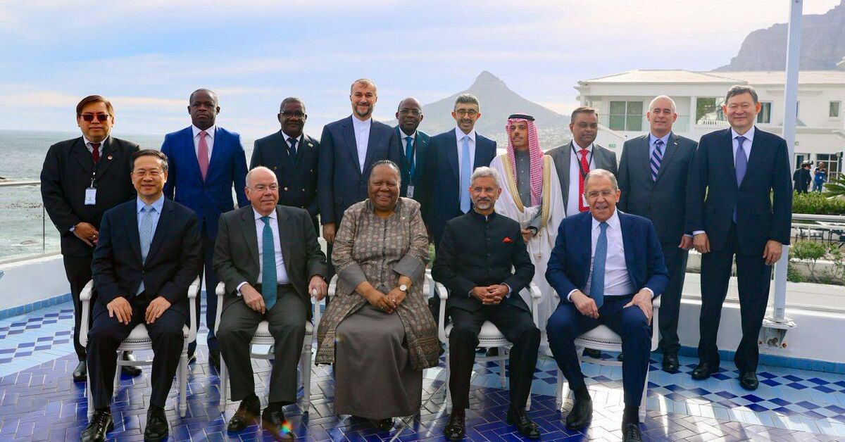 BRICS Summit Explores Expansion and Closer Ties with Iran, Saudi Arabia, and UAE.