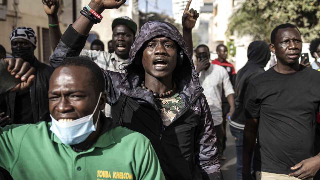 "Senegal Parliament Debates Election Delay and President's Tenure Extension Amid Protests"