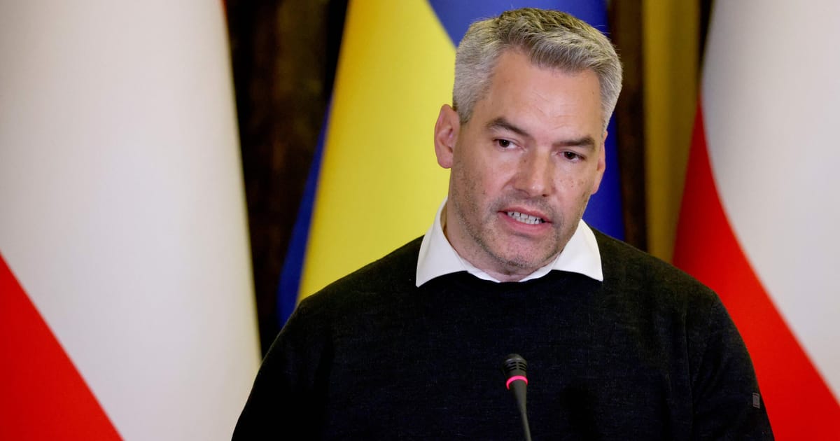 Austrian Chancellor Advocates Constitutional Protection for Cash Usage