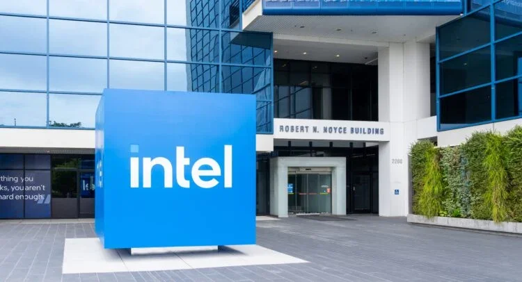 Intel Gets Upgrade Ahead of Earnings as AI-Driven Server Demand Grows