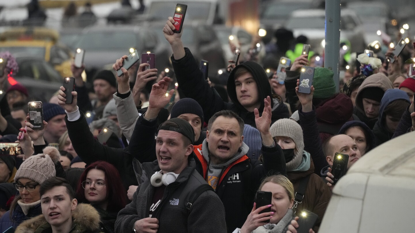 "Navalny's Legacy: The Ongoing Battle Against Putin's Regime"
