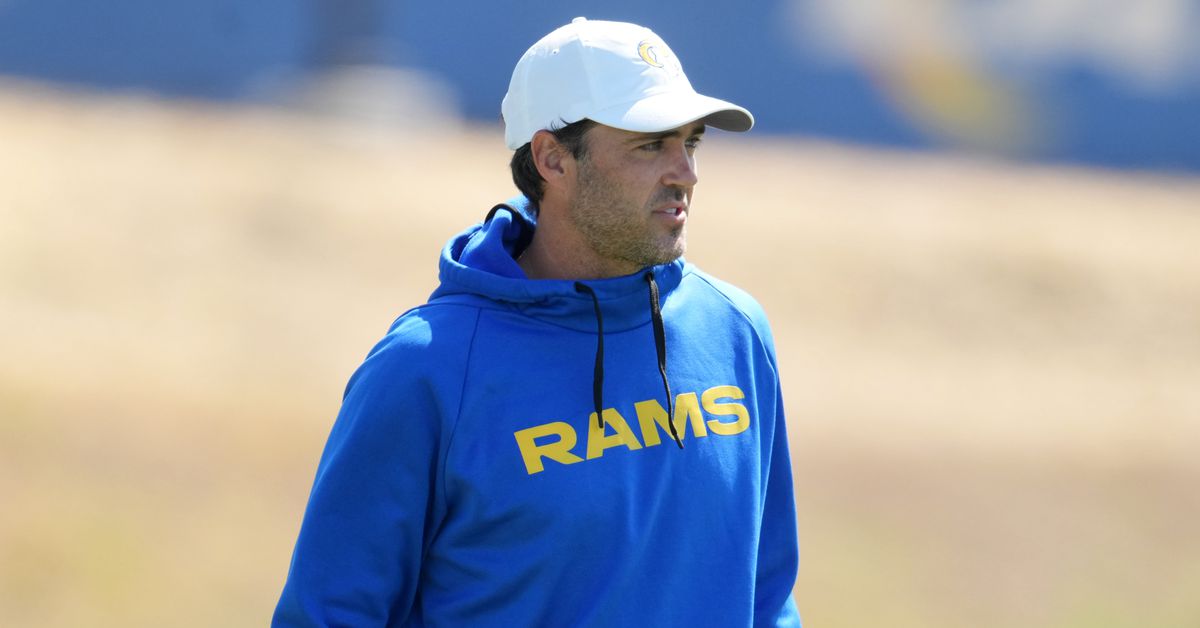 "Atlanta Falcons Make Key Coaching Moves with Zac Robinson and Raheem Morris Hires"