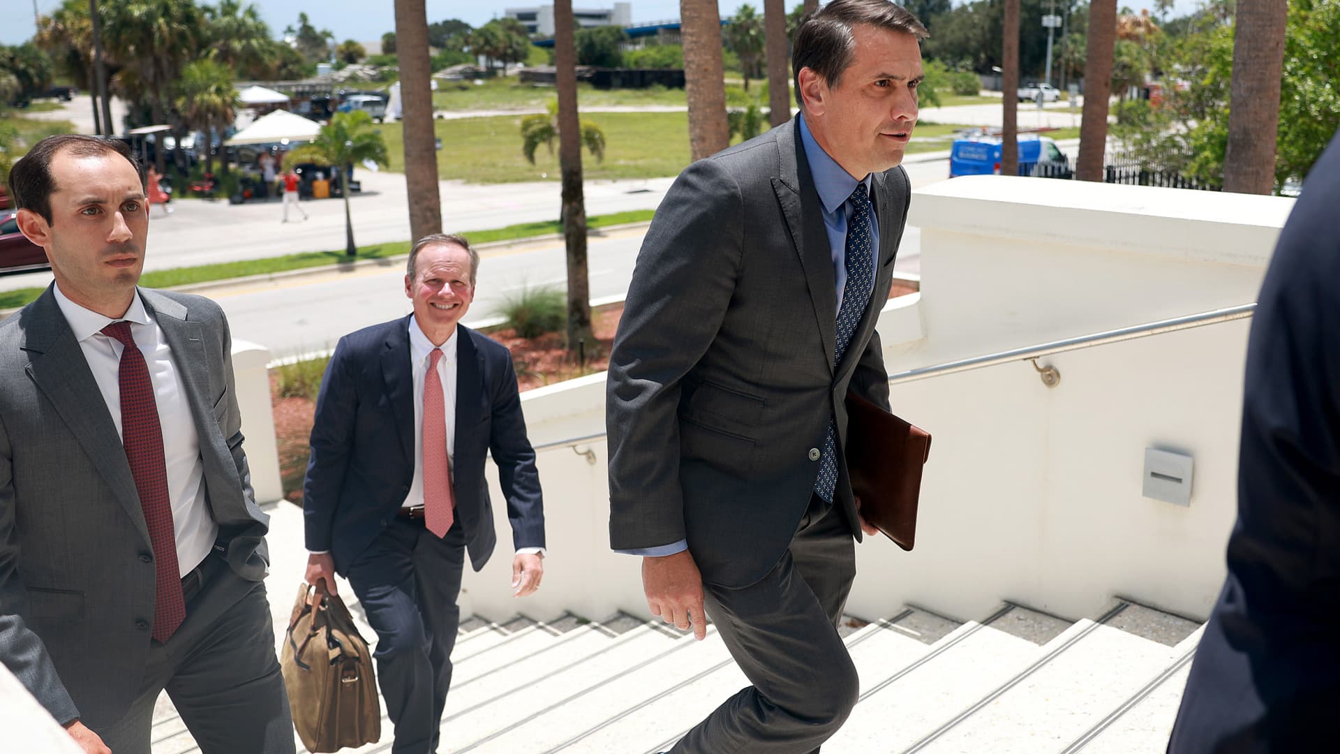 Featured image for "Judge questions delay tactics in Trump's classified documents trial"