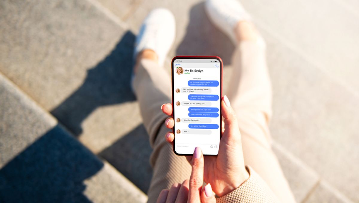 Apple Finally Fixes Autocorrect's Ducking Problem on iPhone.