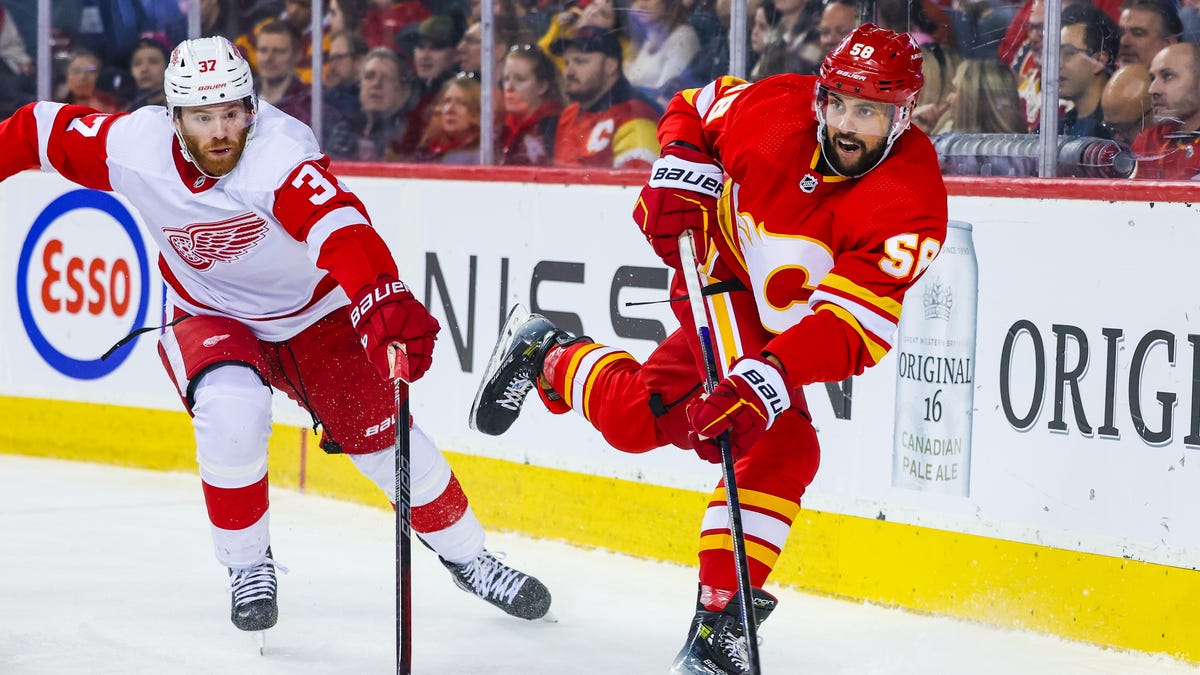 Featured image for "Detroit Red Wings' Depth and Trustworthy Lines Face Seattle Kraken in Non-Conference Showdown"