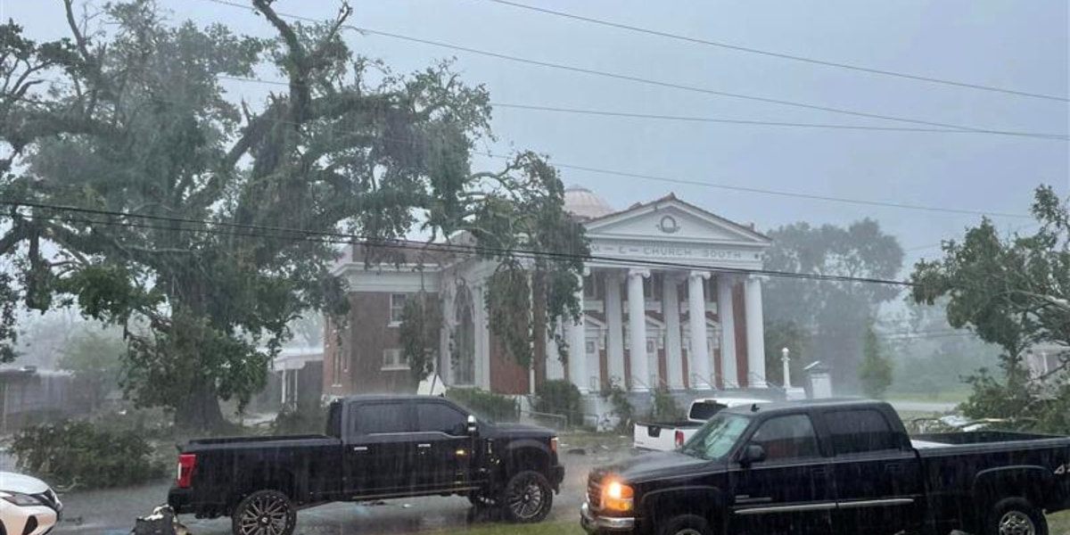 Moss Point hit by destructive tornado.