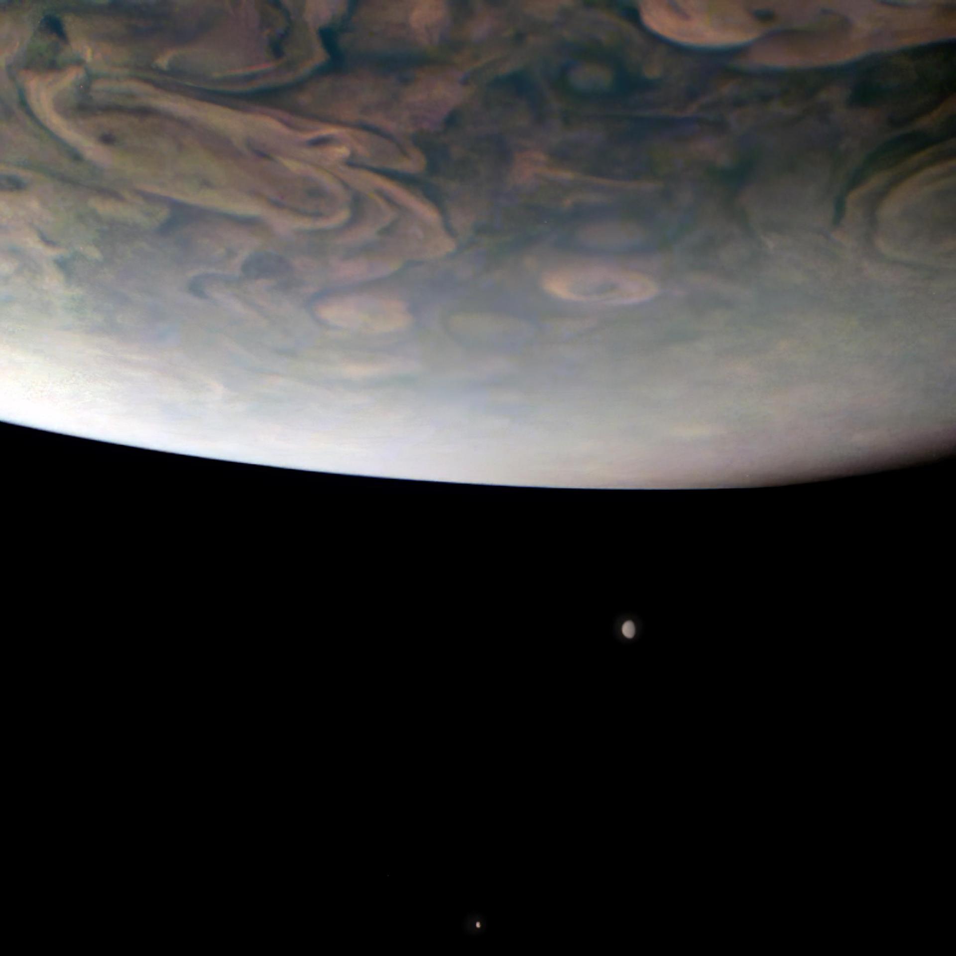 Featured image for December Stargazing: Jupiter Shines Brightest in the Night Sky