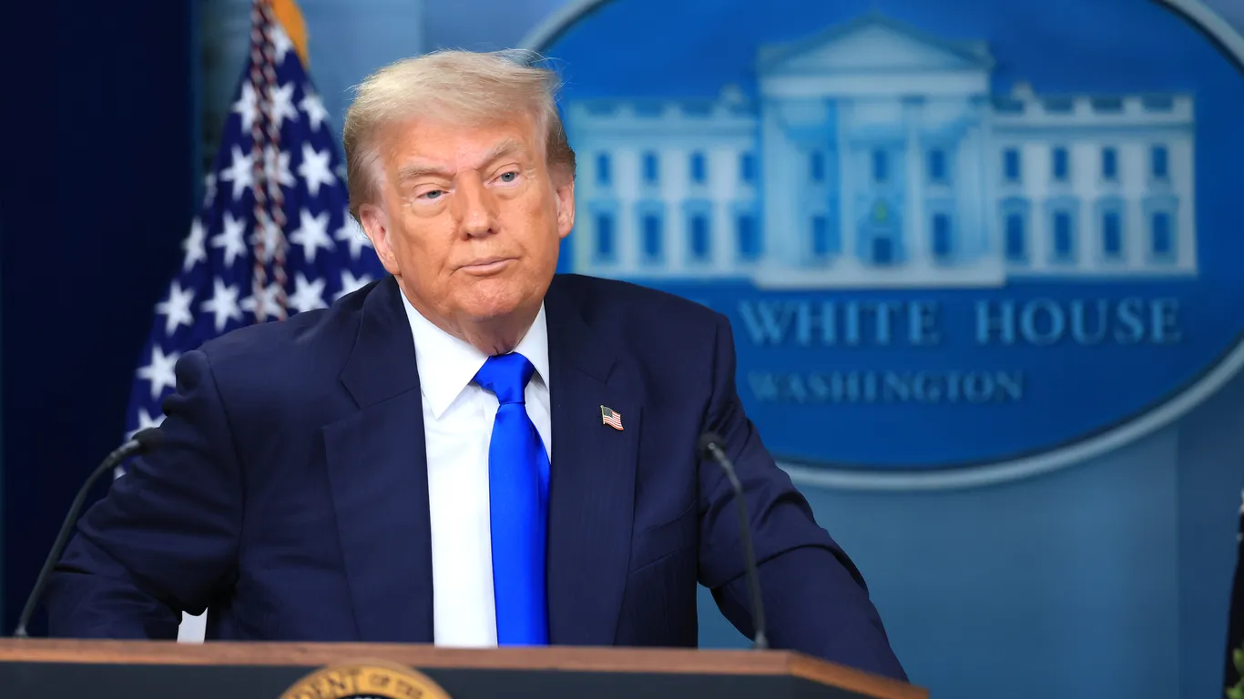 Trump Announces Upcoming Tariff Letters Amid Trade Deal Uncertainty