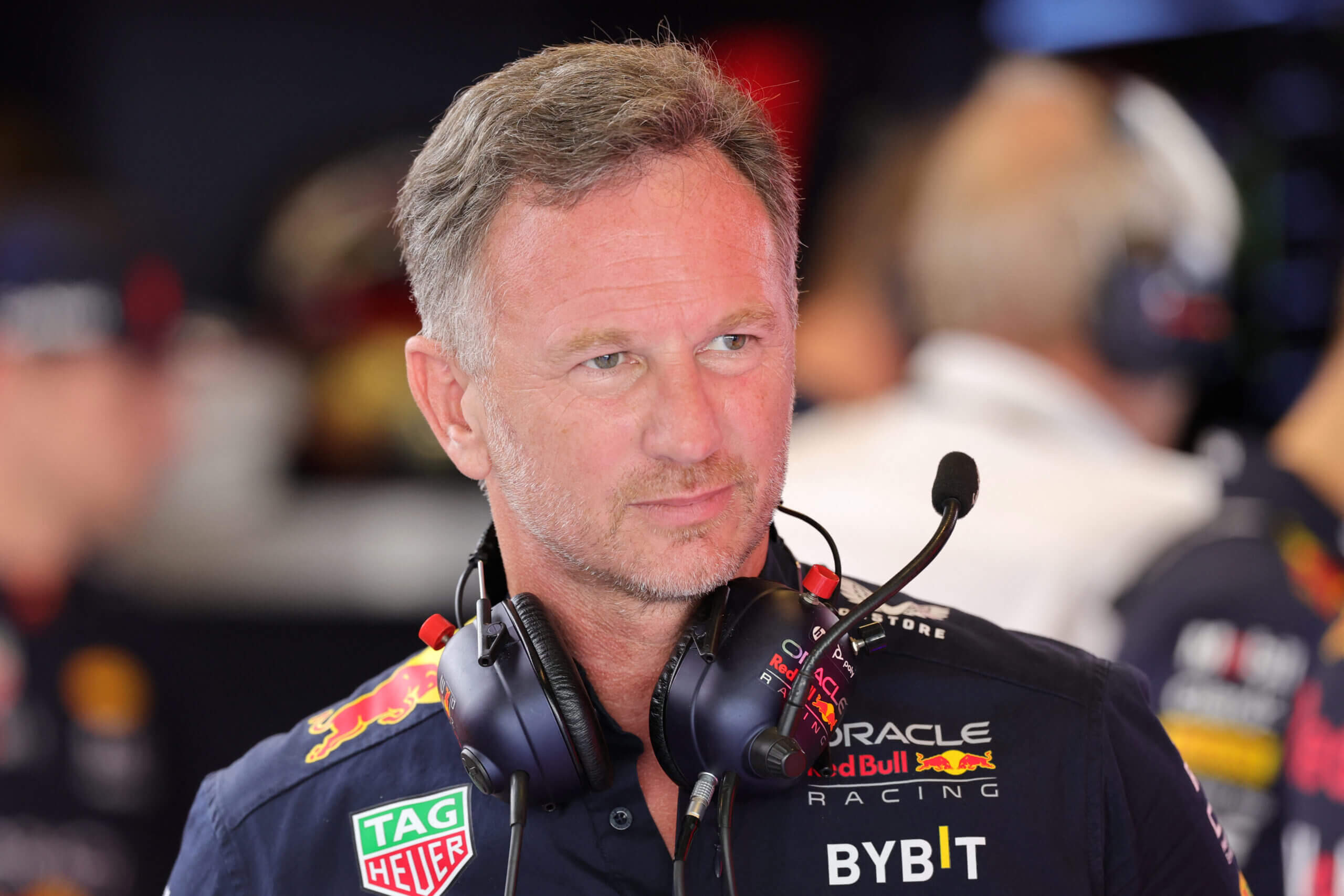 "Christian Horner's Unwavering Commitment to Red Bull F1 Amid Investigation and Team Support"