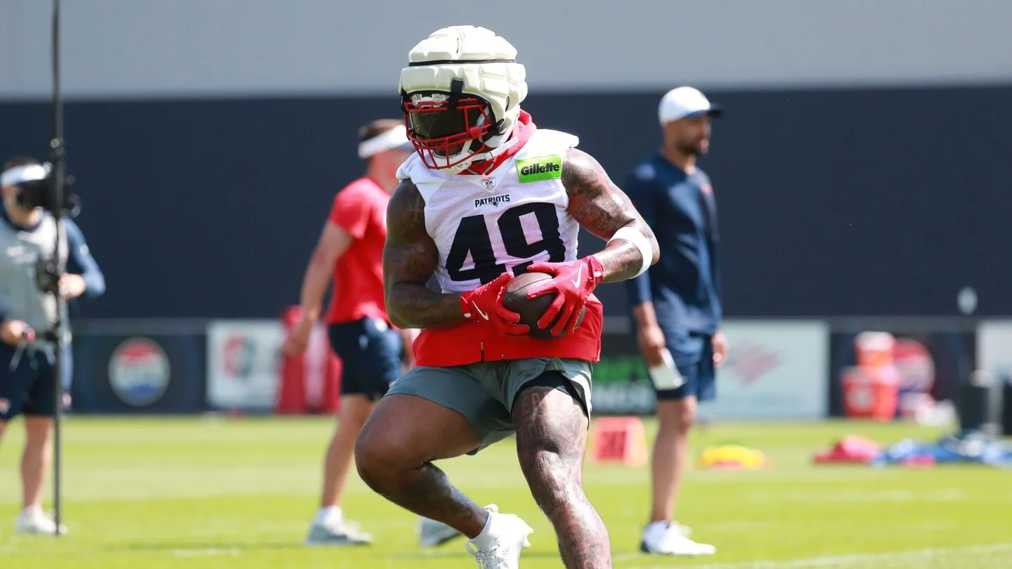 Patriots Make Roster Moves, Release Trayveon Williams