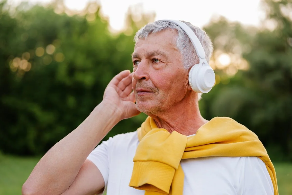 40 Hz Sound May Help the Brain Clear Alzheimer's Toxins in Primates