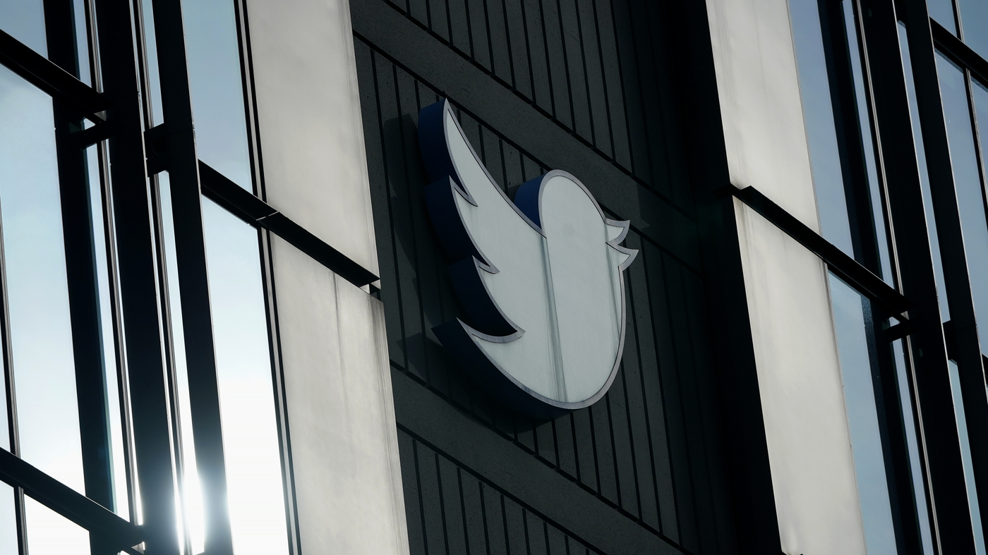"Twitter's Latest Updates: Poop Emoji Auto-Replies and Open Source Code for Tweet Recommendations"