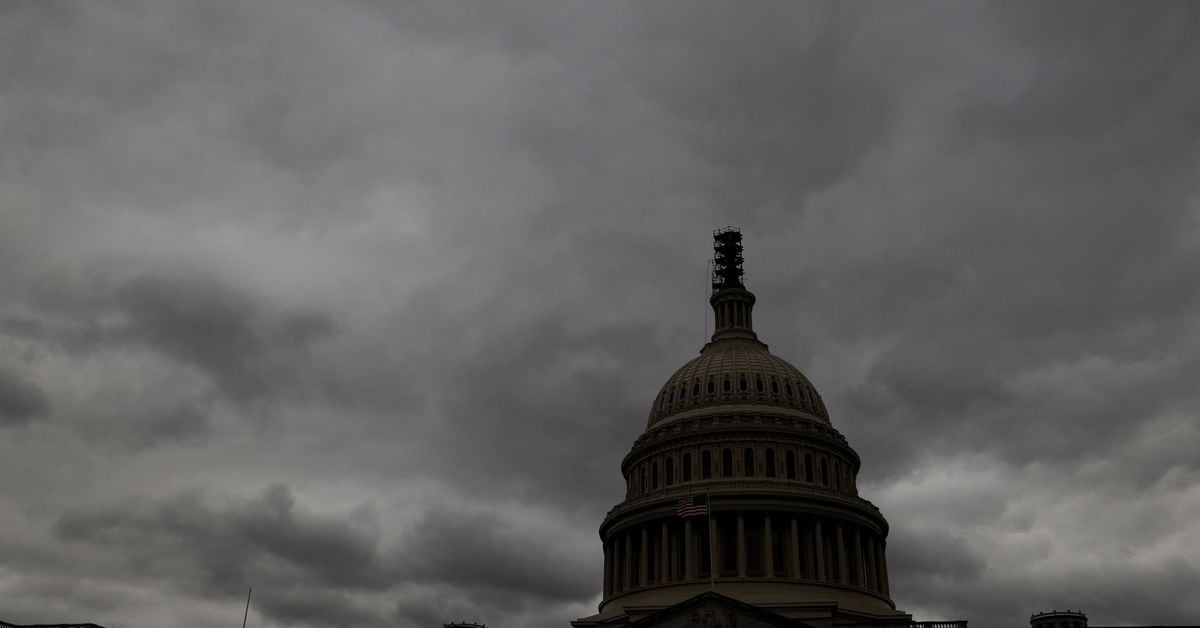 Moody's Warns US Government Shutdown Poses Credit Risk
