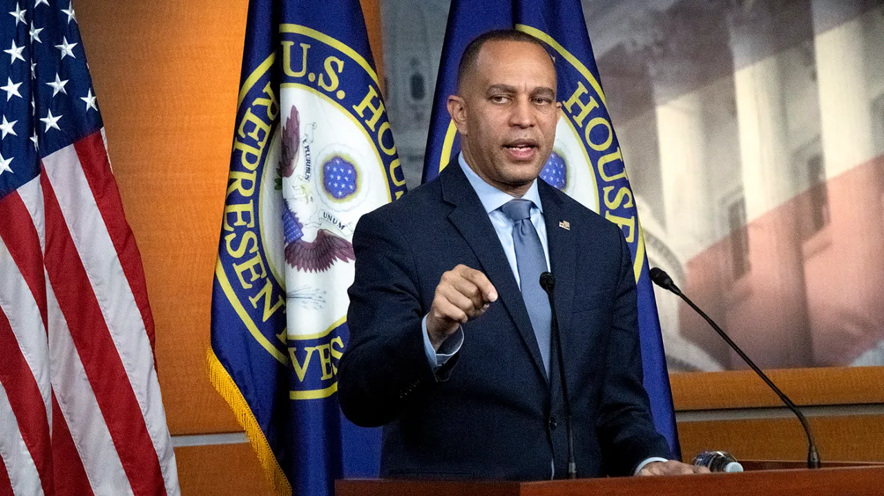 Featured image for Political Turmoil: Democrats Divided on Israel, Kamala Harris Faces Heckling at Holiday Party