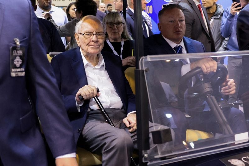 Featured image for Berkshire Alerts on AI Deepfake Impersonations of Warren Buffett