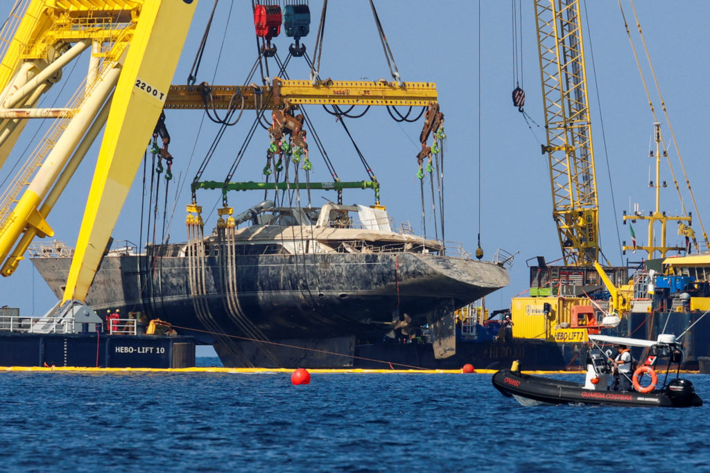 Featured image for Luxury Superyacht Sunk Off Sicily Recovered by Salvage Teams