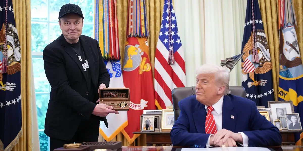 Featured image for Senator Warren Accuses Elon Musk of Repeated DOGE-Related Self-Interest and Calls for DOJ Investigation