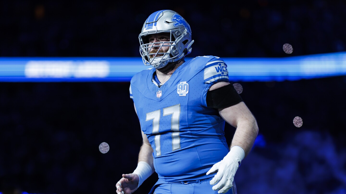 Featured image for "Ragnow and LaPorta Cleared to Play on Sunday"