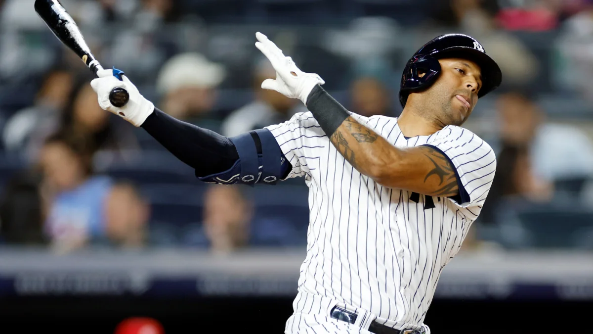 Yankees part ways with veteran outfielder Aaron Hicks.