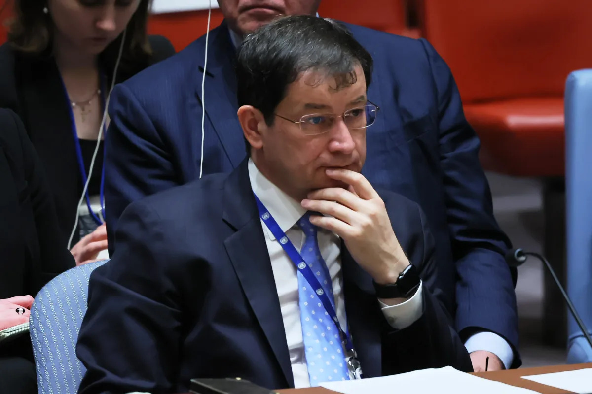 Russia Warns Israel: Flooding Hamas Tunnels Could Constitute a War Crime