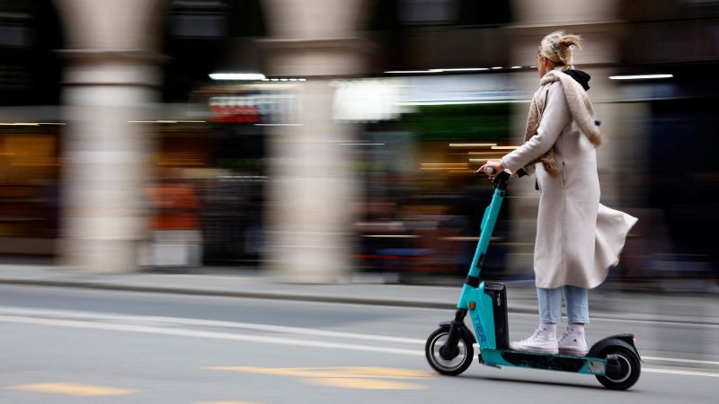 Featured image for Paris Bans Rental Electric Scooters After Referendum Vote