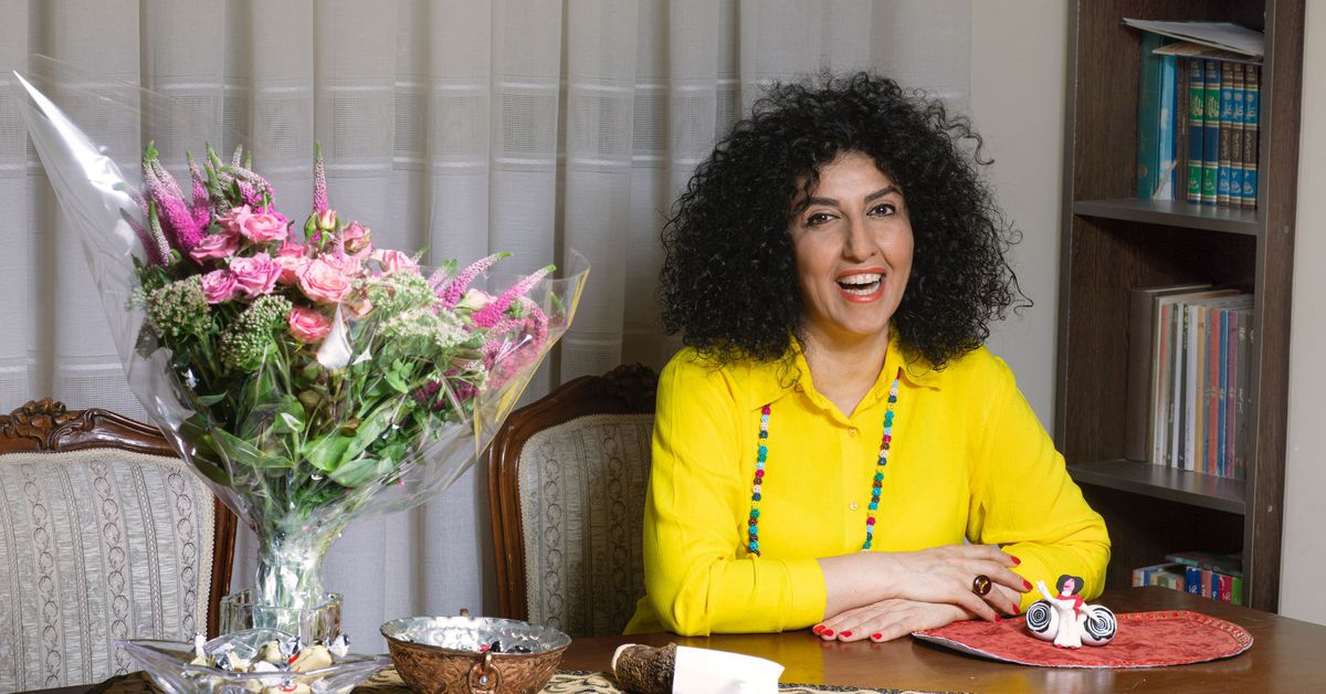 "Nobel Peace Prize Recognizes Narges Mohammadi's Fight for Women's Rights in Iran"