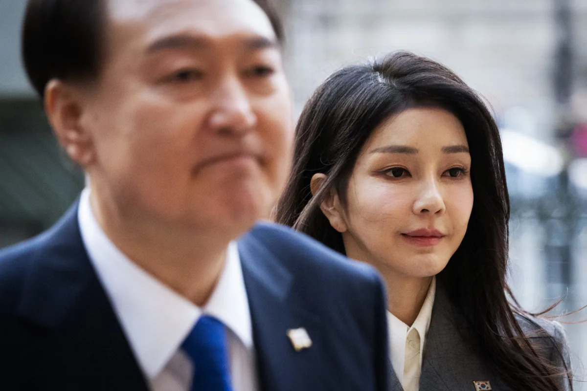 "Dior Bag Scandal Rocks South Korean Politics"