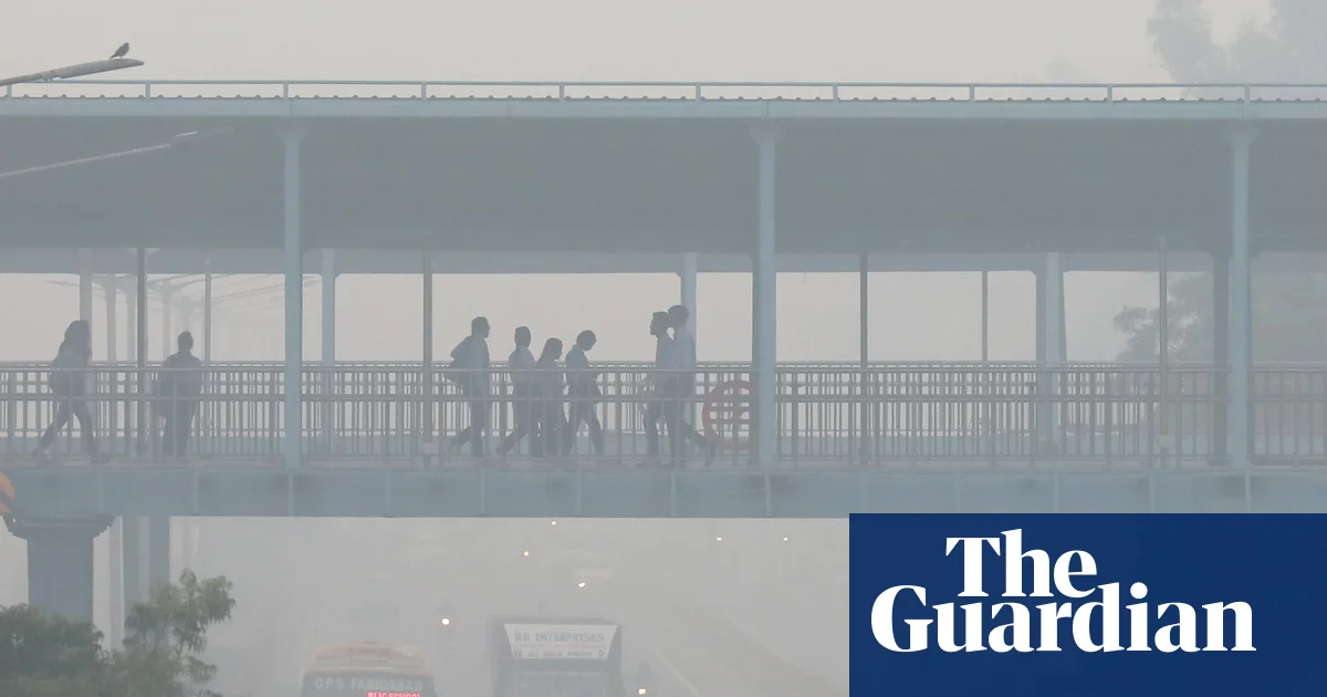 Featured image for Air Pollution Linked to Increased Dementia Risk