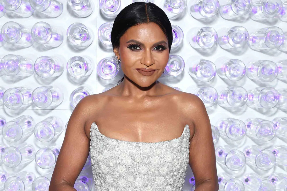 Mindy Kaling's 20-Mile Weekly Exercise Routine and Body Toning Secrets