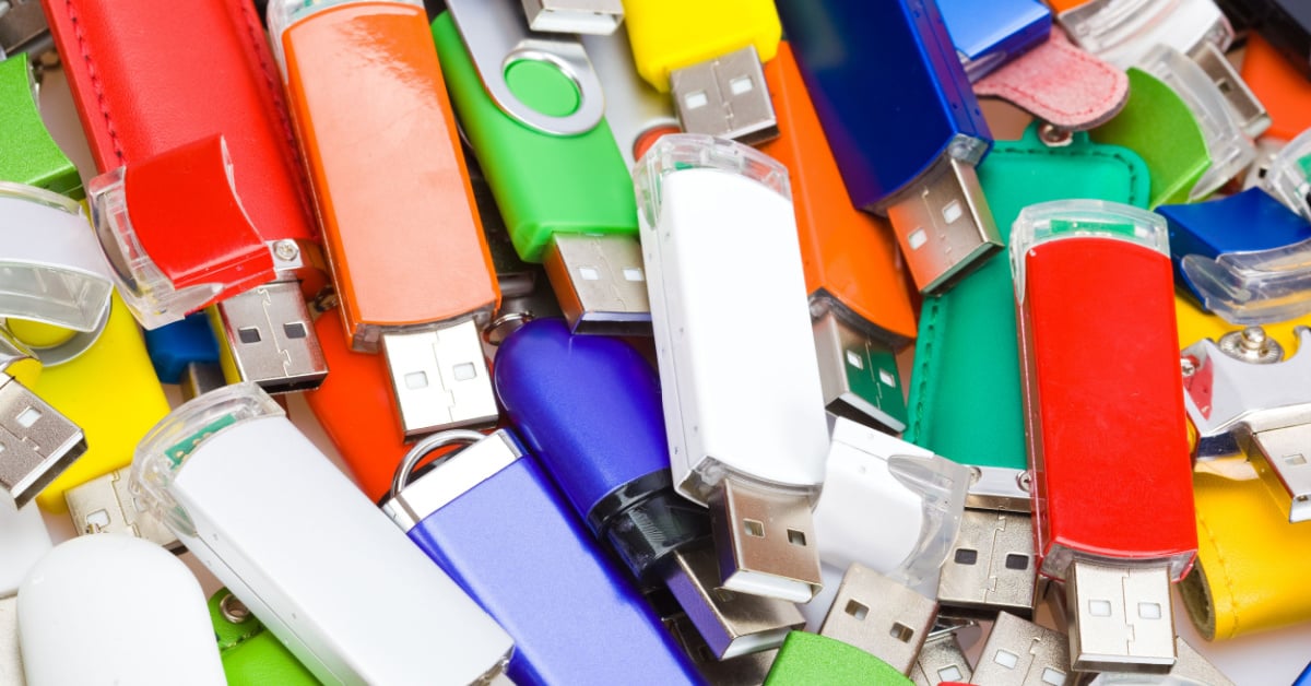 Featured image for "Rising Concerns Over Declining Quality of USB Memory Sticks"