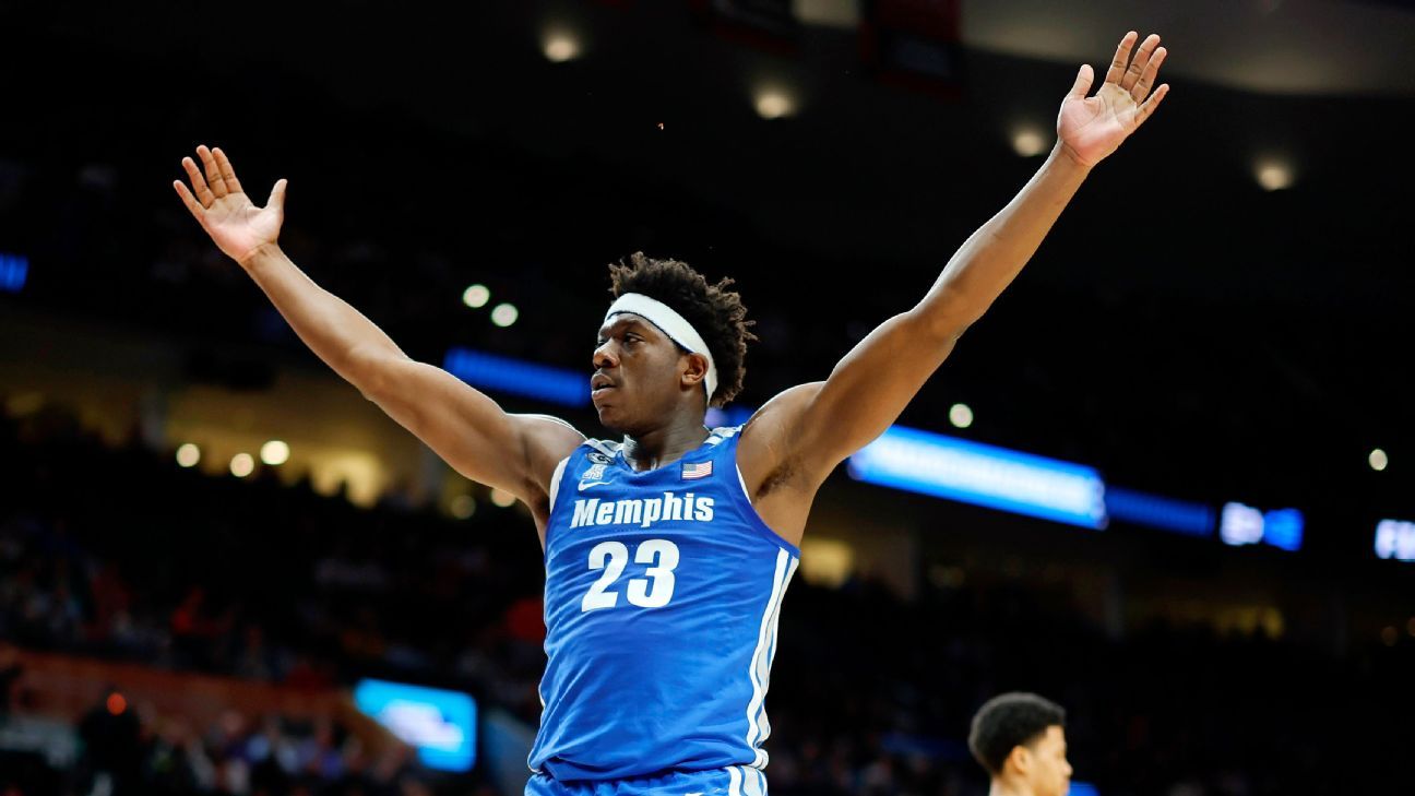 Featured image for "Memphis Basketball: Malcolm Dandridge Suspended Amid Academic Misconduct Investigation"