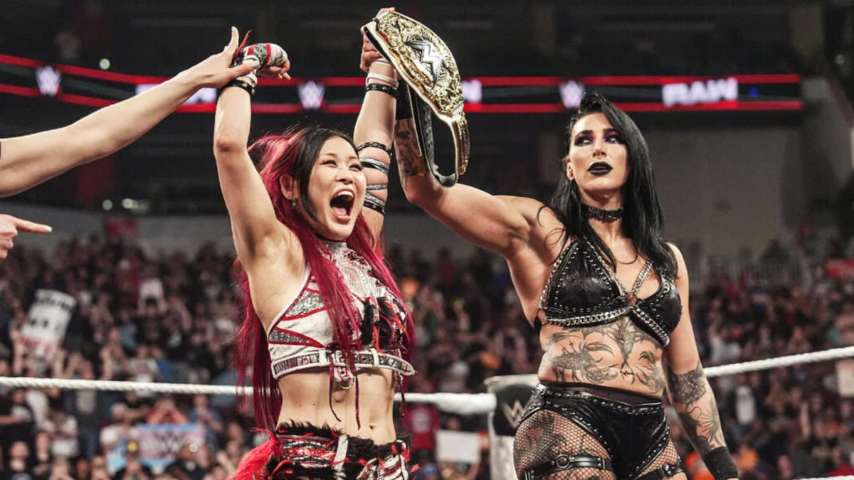 Featured image for WWE Evolution 2025: Naomi's Shock Win and Rhea Ripley's Title Challenge