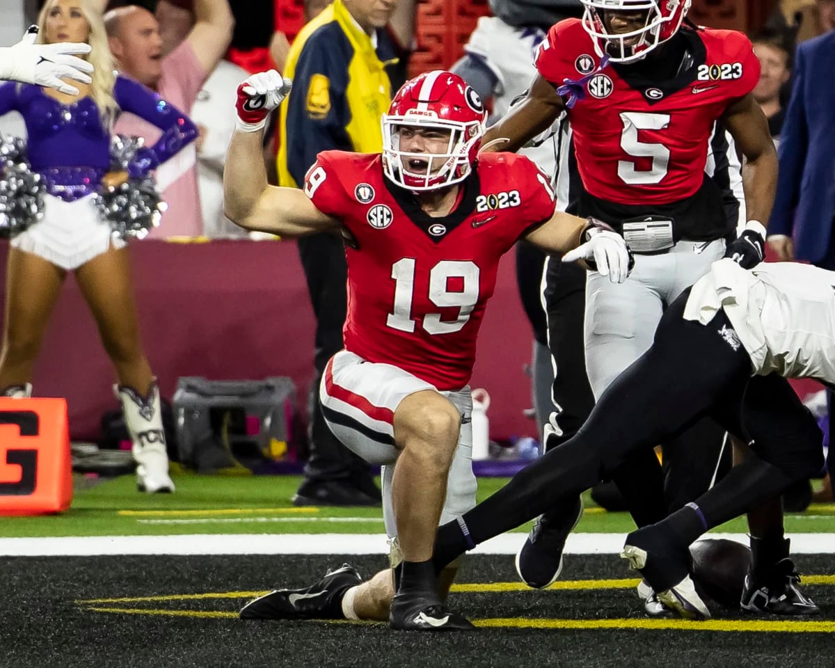 Featured image for Georgia TE Brock Bowers: Balancing Success and Selflessness in NIL Era
