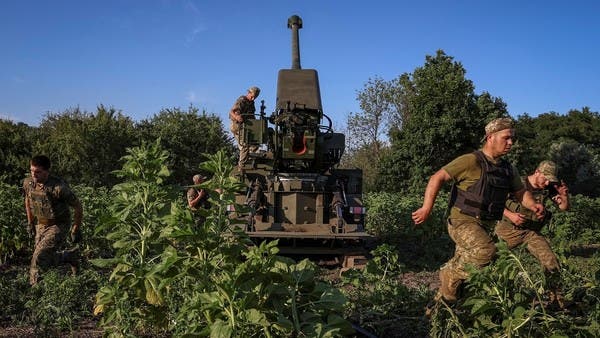 Featured image for Russia's Aggressive Actions in Kherson: Destroyed Howitzer and Sunk Boats