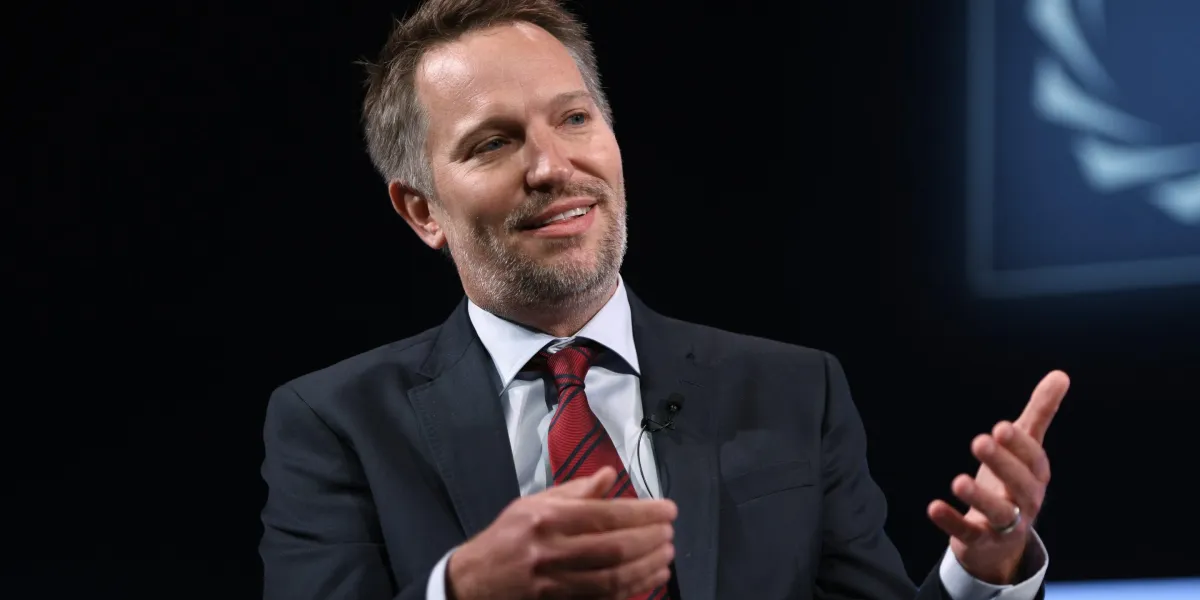 Featured image for LinkedIn CEO: Future Work Values Shift Beyond Degrees