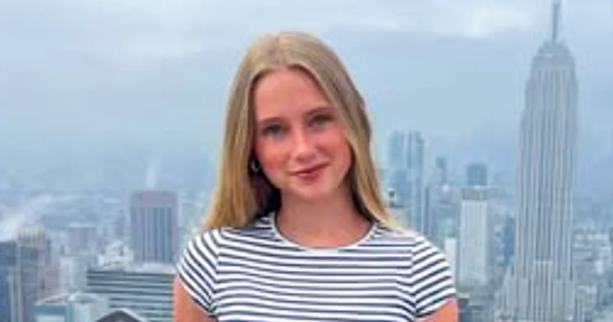 Teen TikTok Star Anna Grace Phelan Dies at 19 After Documenting Brain Cancer Battle