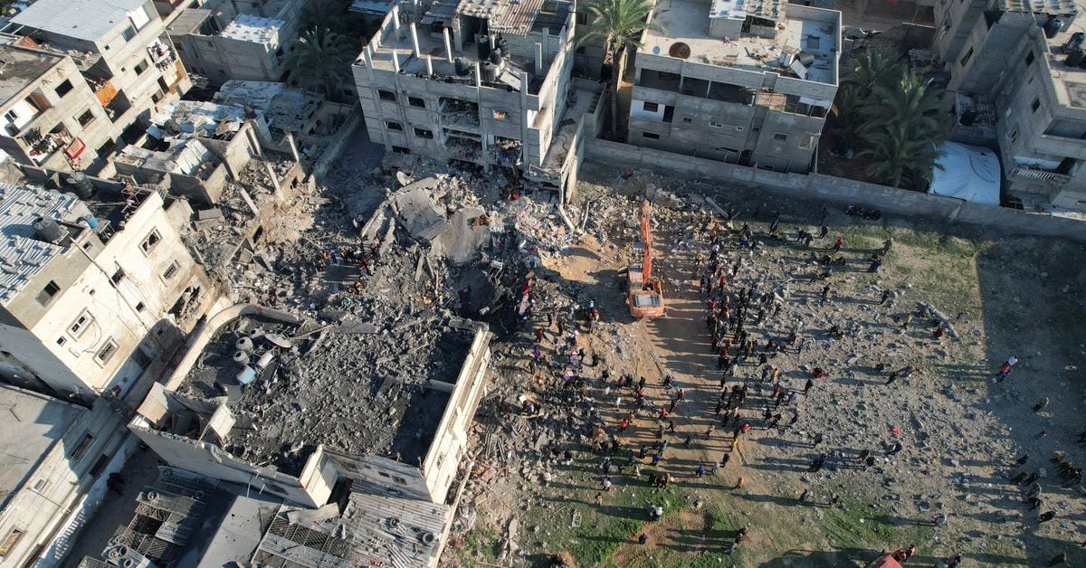 "Israel-Hamas Conflict Escalates in Gaza City as UN Vote Delayed Again"