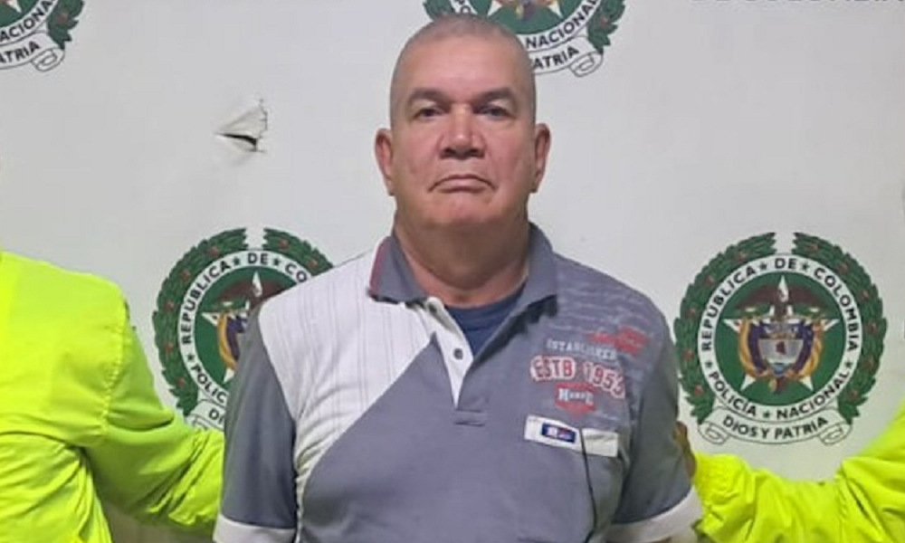 Colombian Teen Escapes 12-Year Captivity by School Bus Driver