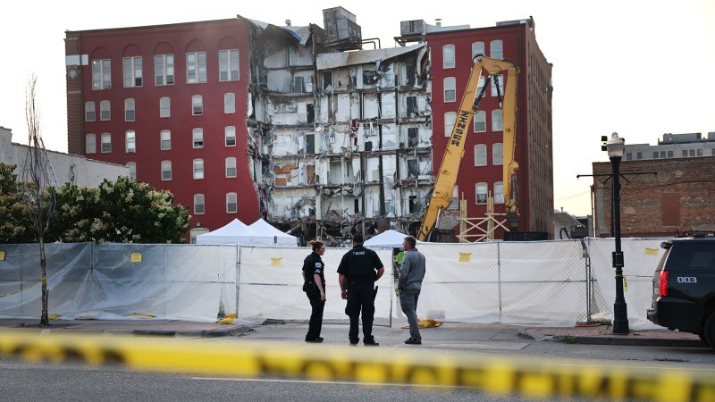 Featured image for Investigation reveals structural flaws behind fatal Davenport apartment collapse