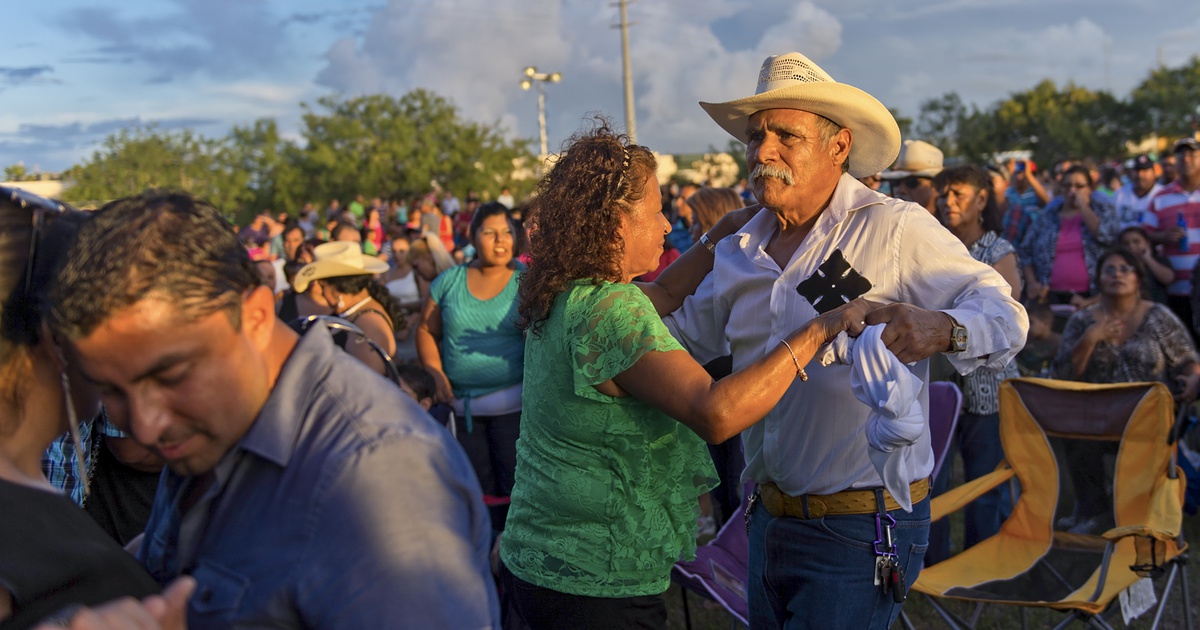 Featured image for The Evolving Identity of Hispanic Americans in Politics and Culture