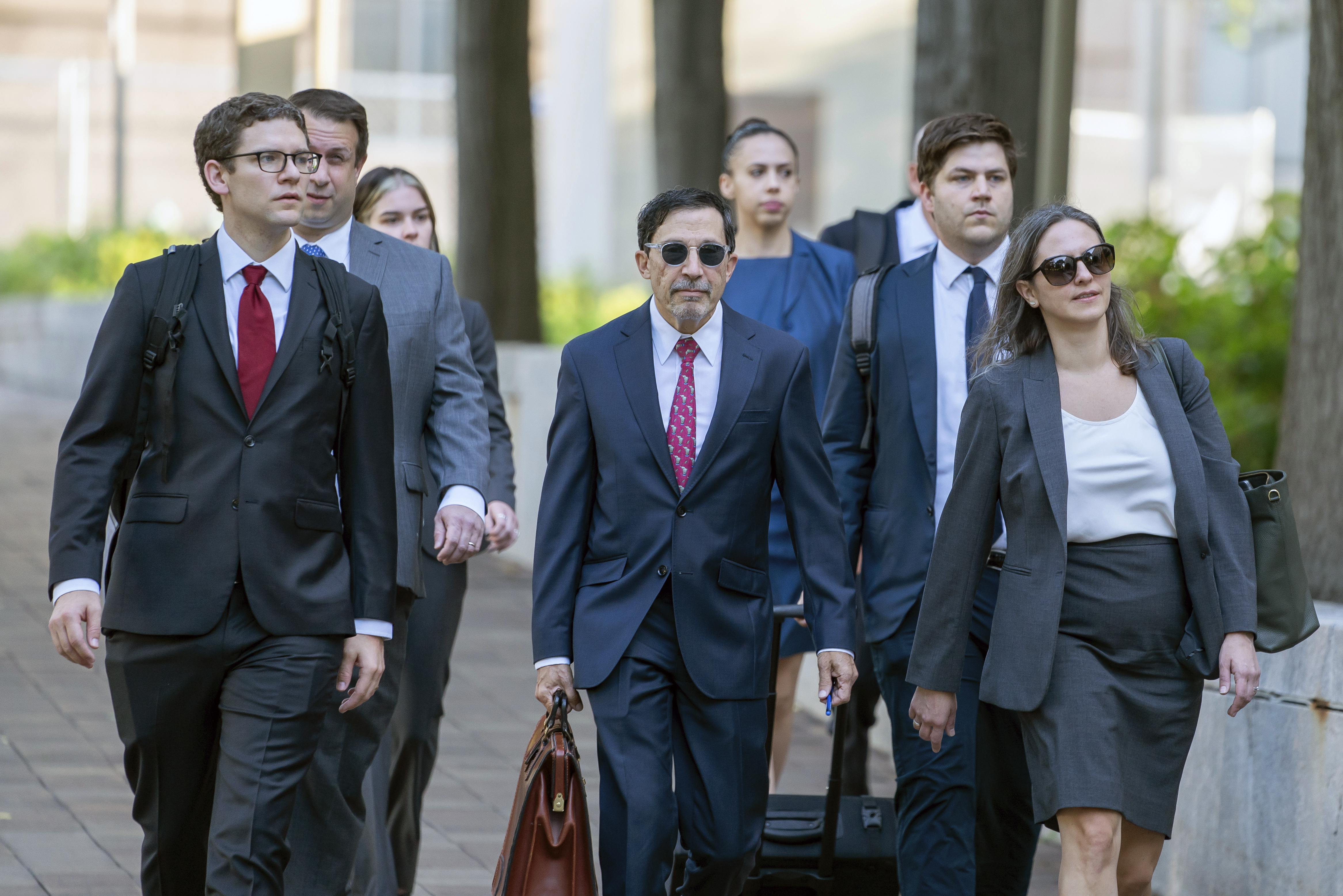 "Google Faces Monopoly Trial in Landmark Antitrust Case"