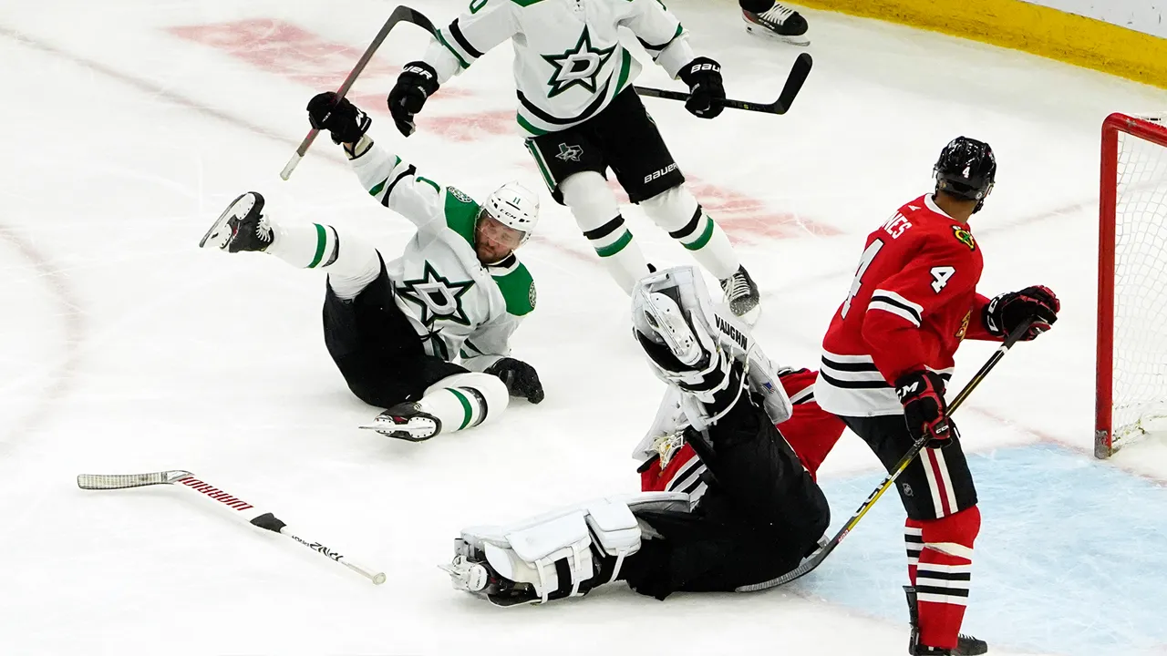 Featured image for Blackhawks' Stalock ejected for unsportsmanlike conduct in loss.