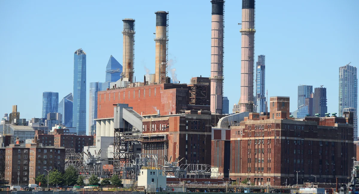 Featured image for NYC and Long Island face potential power outages due to aging infrastructure
