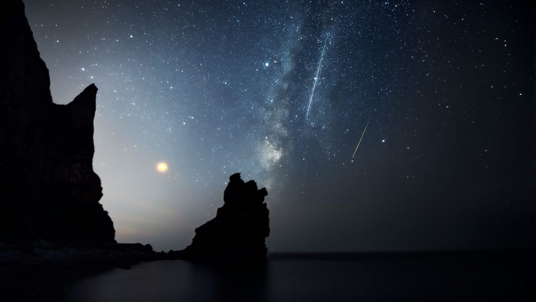 Featured image for 2025 Meteor Showers and Fireballs Illuminate the Night Sky