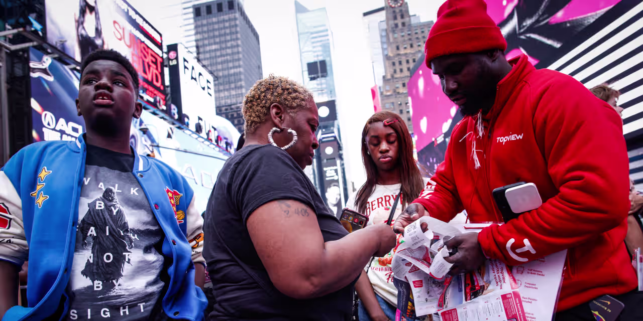 US Economy Faces Stagnation and Rising Prices in May, Fed Reports