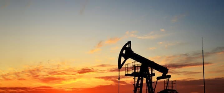 Oil Prices Fluctuate Amidst Supply and Growth Concerns