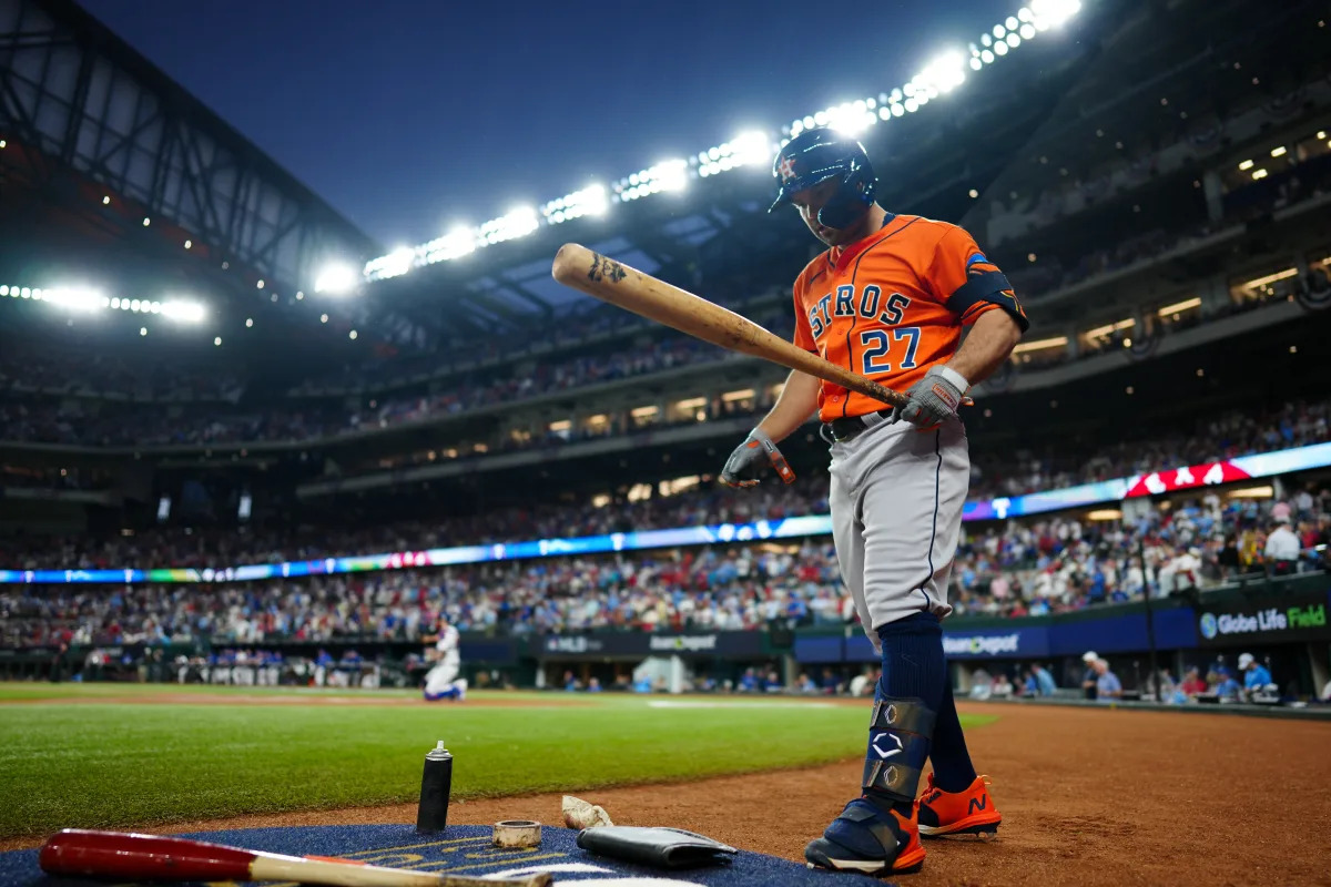 Astros' Jose Altuve Dominates MLB Playoffs with Unstoppable Performance